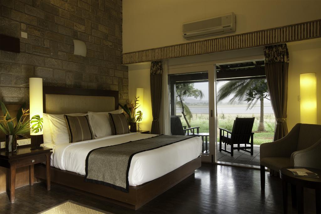 The Serai Kabini Hotel Begur Exterior photo